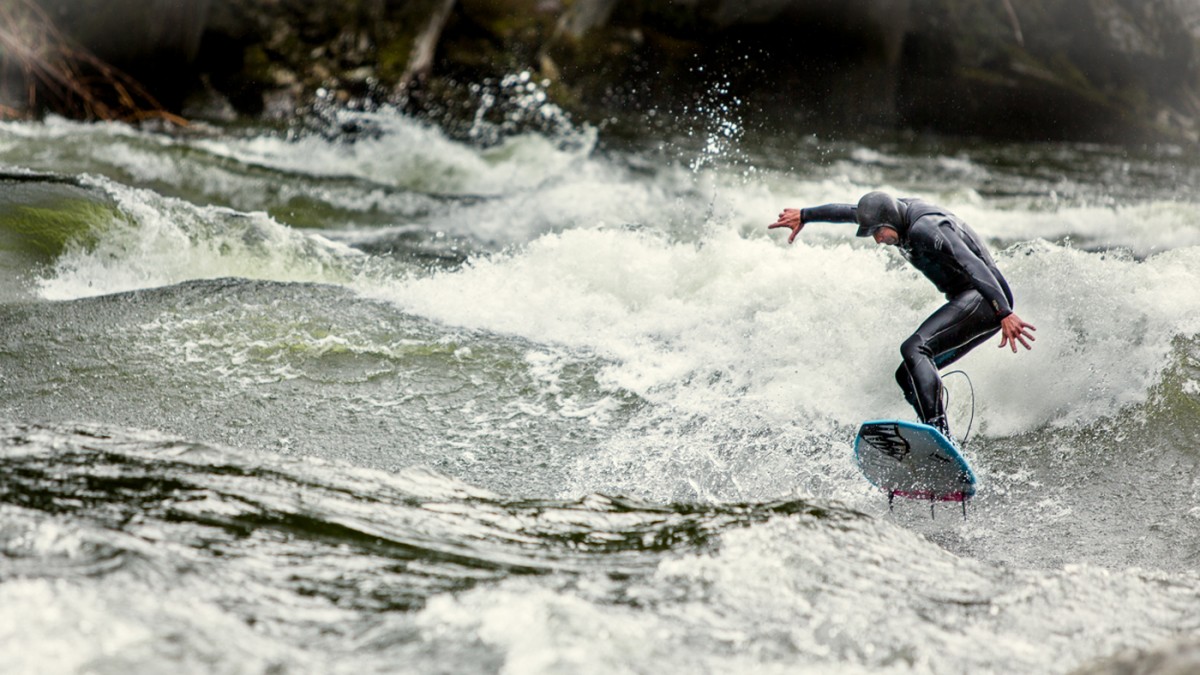 Surf en Montana. Strong Water
