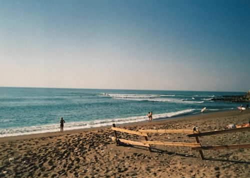 5 CANCIONES PRE-SURFING PARA VOLAR SOBRE EL MAR