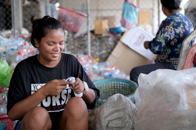 #TIDE OCEAN MATERIAL: LA FORMULA QUE DA NUEVA VIDA AL PLÁSTICO DESECHADO