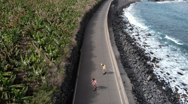 Ánima women’s surf style