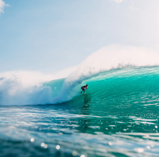 “Fotografiar el surf es capturar el espíritu libre que se lanza al abismo con una sonrisa”