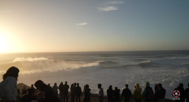 Temporada de olas en Nazaré