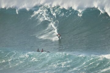 NAZARÉ Y LAS OLAS GIGANTES: UN VÍNCULO FORJADO EN SEIS AÑOS