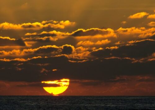 BOCA DE PASCUALES: TUBOS SALVAJES EN UNO DE LOS BEACH BREAKS MÁS POTENTES DEL PLAENTA