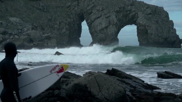 surf San Juan de Gaztelugatxe