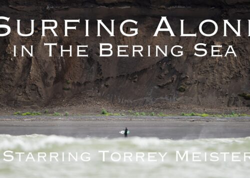 SURF EN SOLITARIO EN EL MAR DE BERING
