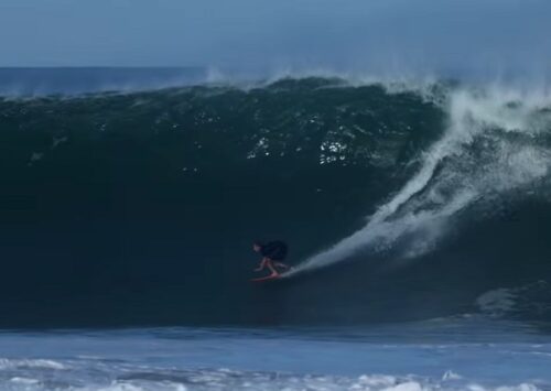 Charly Quivront retrata la cara más salvaje de Puerto Escondido