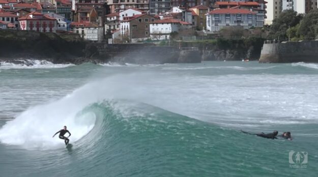 Mundaka surf