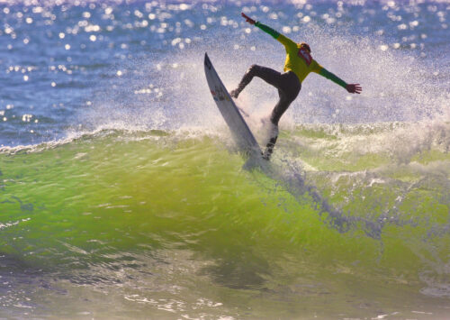 “Surfear es formar parte de la ola; fotografiarla es contemplarla desde fuera y tratar de conservar la emoción que deja cuando desaparece”