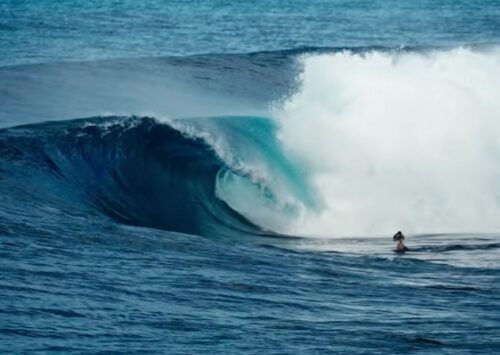 Tres meses, una isla y el último capítulo de BY THE WAVE