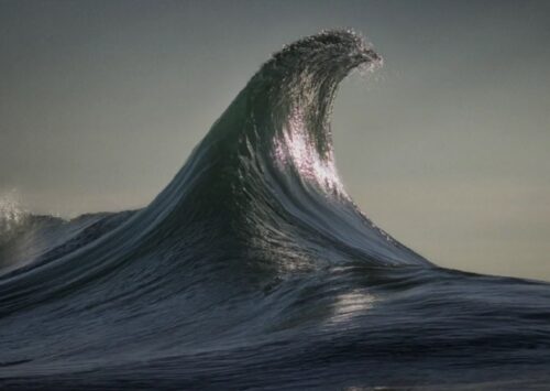 RAY COLLINS: EL INSTANTE INFINITO DE LAS OLAS