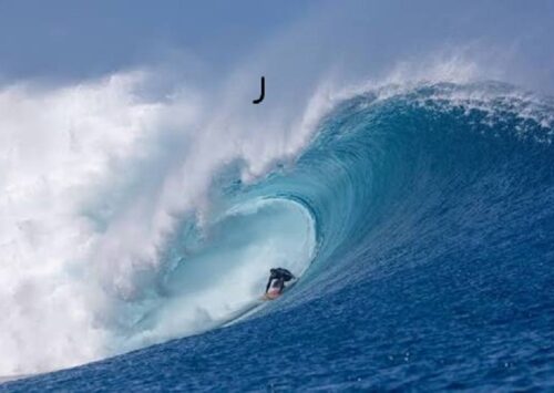 CloudBreak XPress: persiguiendo una marejada XXL hasta Fiji
